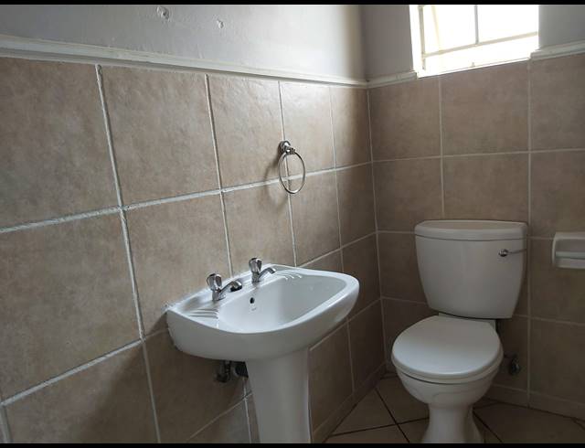 2 BEDROOM DUPLEX TO LET IN NORTH RIDING